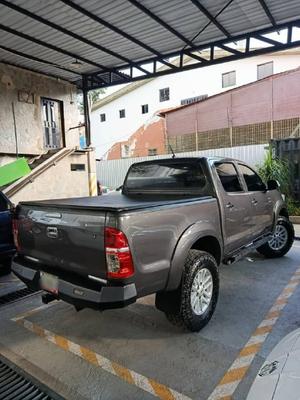 Toyota Hilux 2013