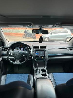 Toyota Camry 2016