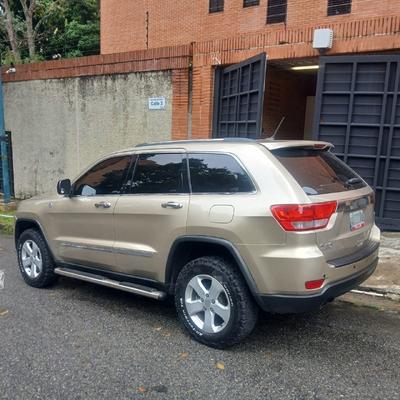 Jeep Cherokee 2011