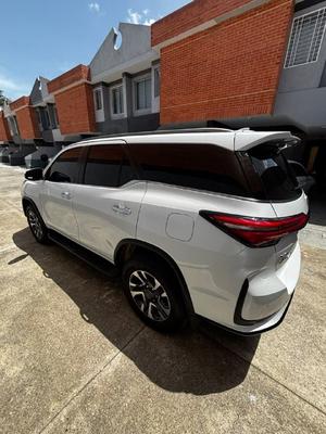 Toyota Fortuner 2025