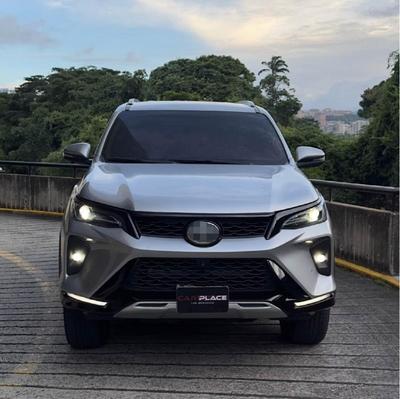 Toyota SW4 Fortuner 2024