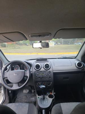 Ford Fiesta 2011