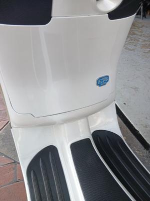 Piaggio ET4 2003