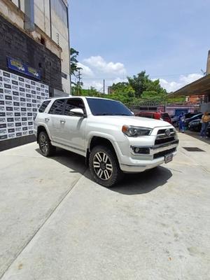 Toyota 4Runner 2016