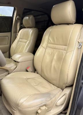 Toyota Fortuner 2012