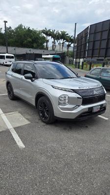 Mitsubishi Outlander 2024