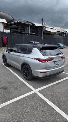 Mitsubishi Outlander 2024
