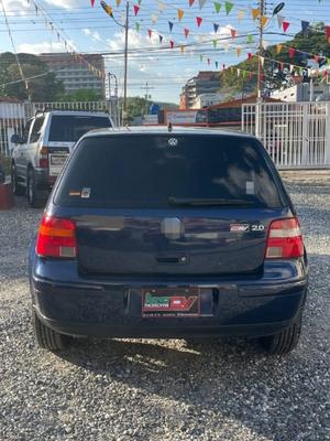 Volkswagen Golf 2004