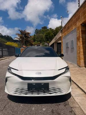 Toyota Camry 2026