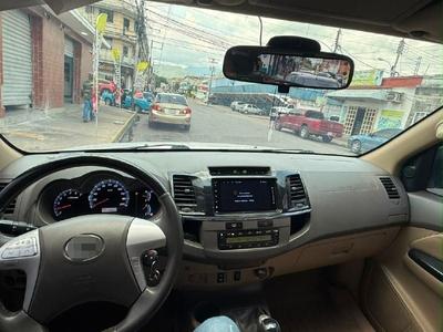 Toyota Fortuner 2012