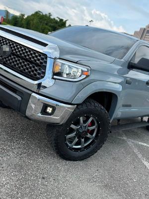 Toyota Tundra 2019