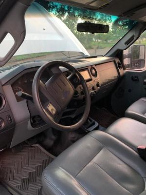 Ford Super Duty 2012