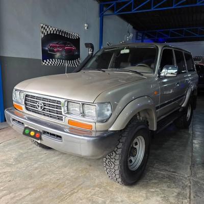 Toyota Land Cruiser 2006