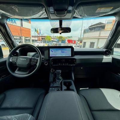 Toyota Land Cruiser Prado 2025