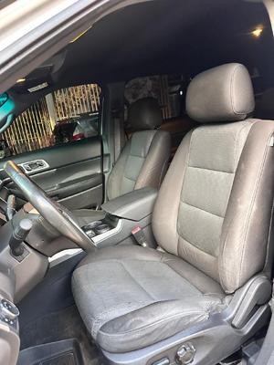 Ford Explorer 2012