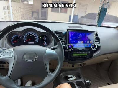 Toyota Fortuner 2013