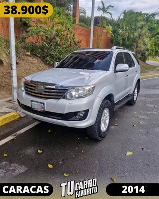 Toyota Fortuner 2014
