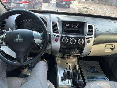 Mitsubishi Montero Sport 2014