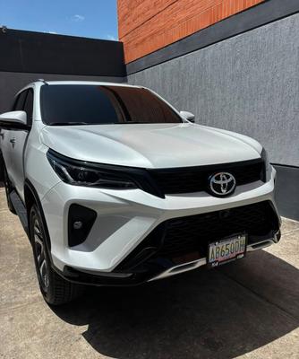 Toyota Fortuner 2025