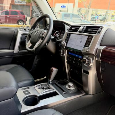 Toyota 4Runner 2024