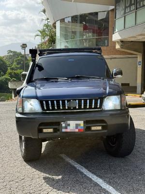Toyota Meru 2006