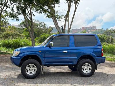Toyota Meru 2008