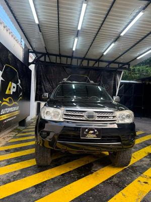 Toyota Fortuner 2008