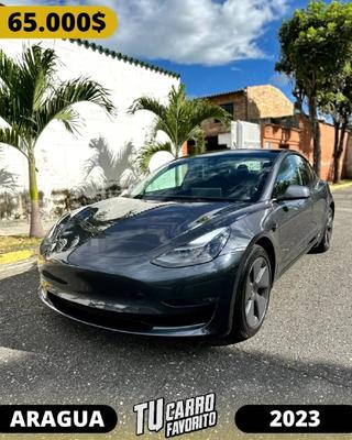 Tesla Model 3 2023